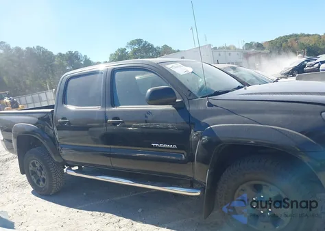 2012 Toyota Tacoma Prerunner V6 z USA, uszkodzony, nr VIN 3TMJU4GNXCM136753